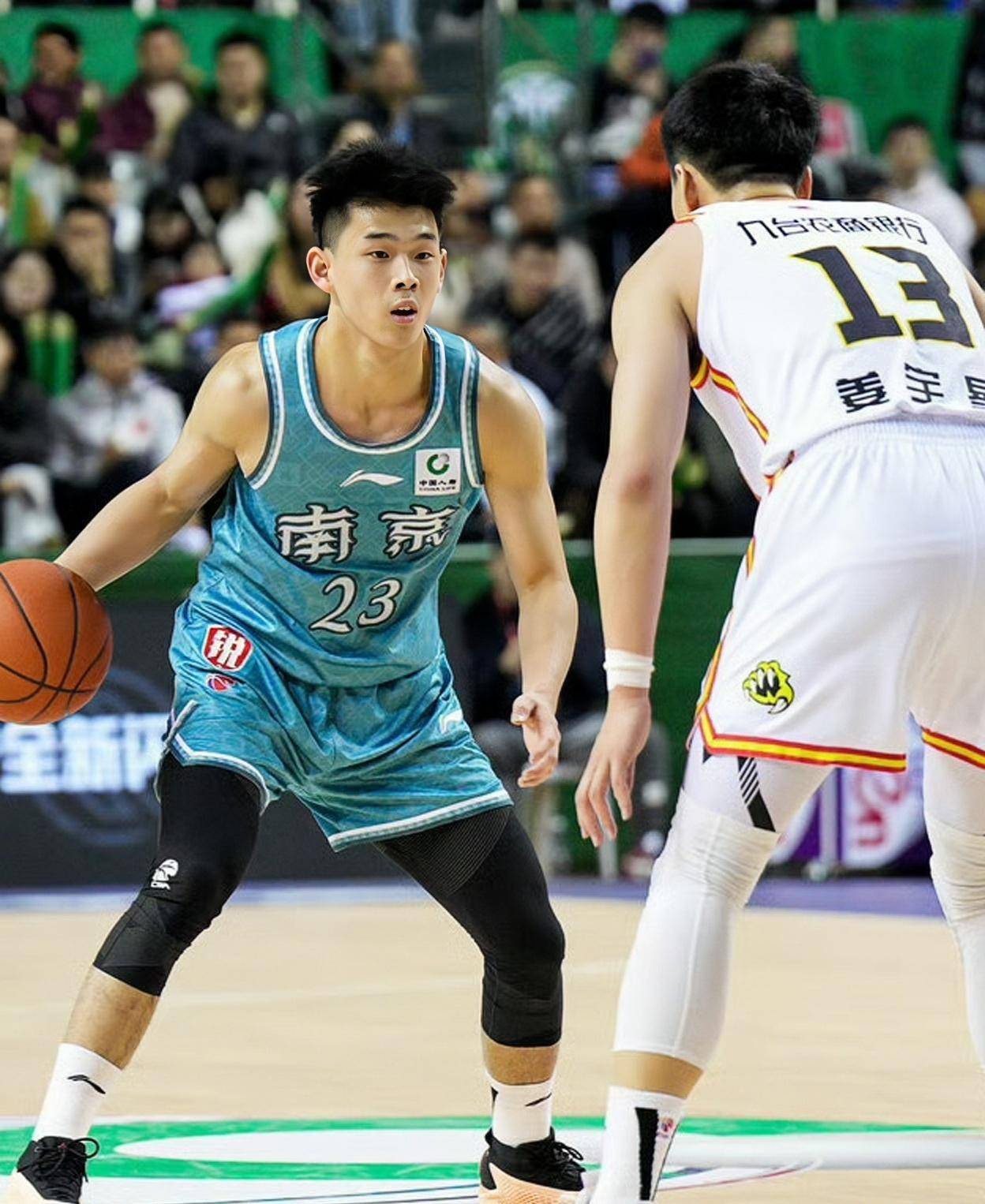 新赛季将于12月21日开打CBA传奇球员回归斯隆领衔