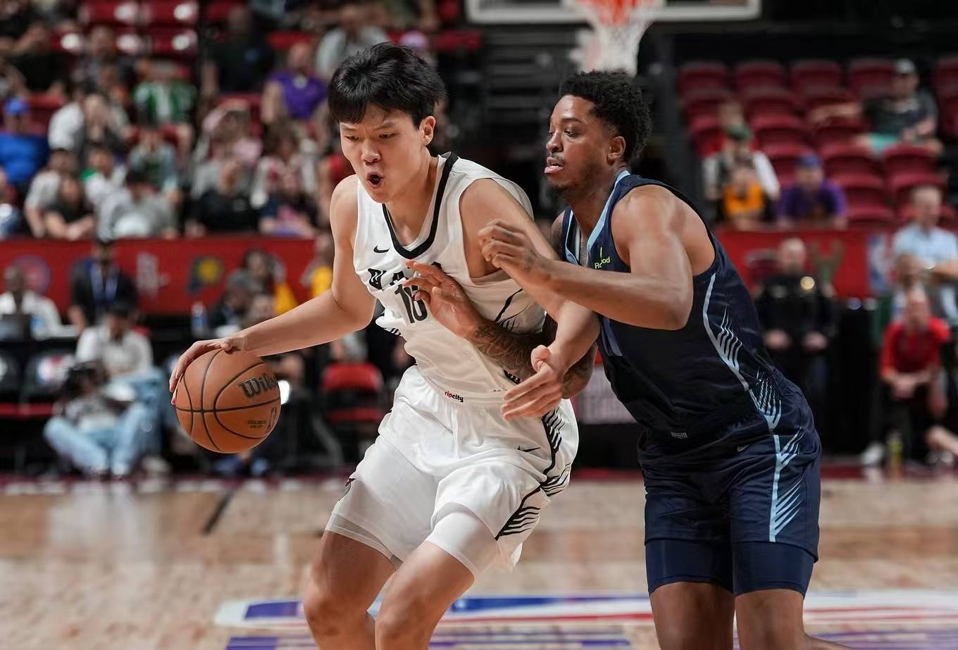 灰熊逆转国王,取得胜利 灰熊逆转国王,取得胜利