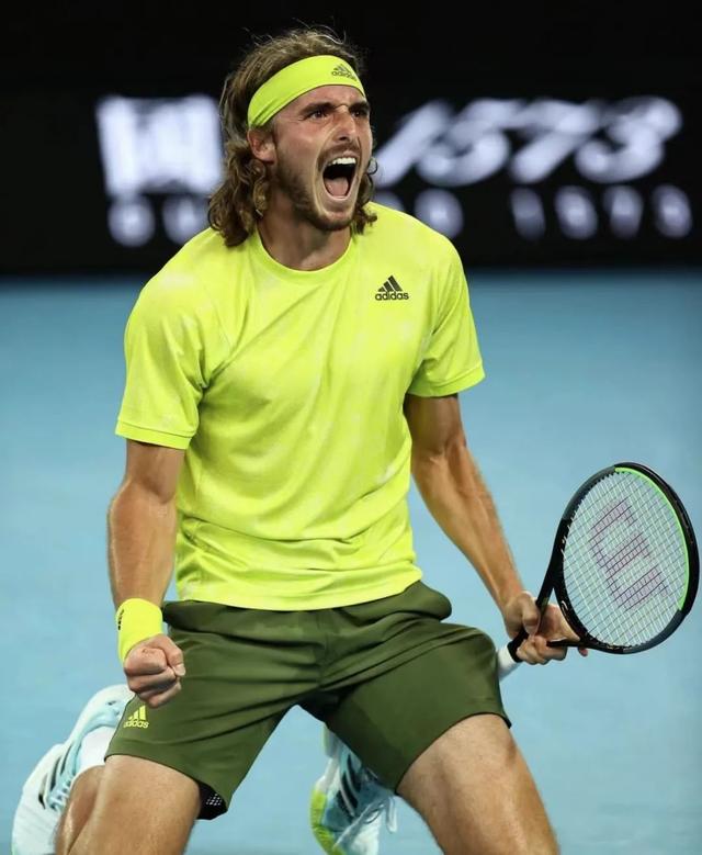 体育赛事直播-美国网球队绝地反击法国网球队，西西帕斯关键制胜