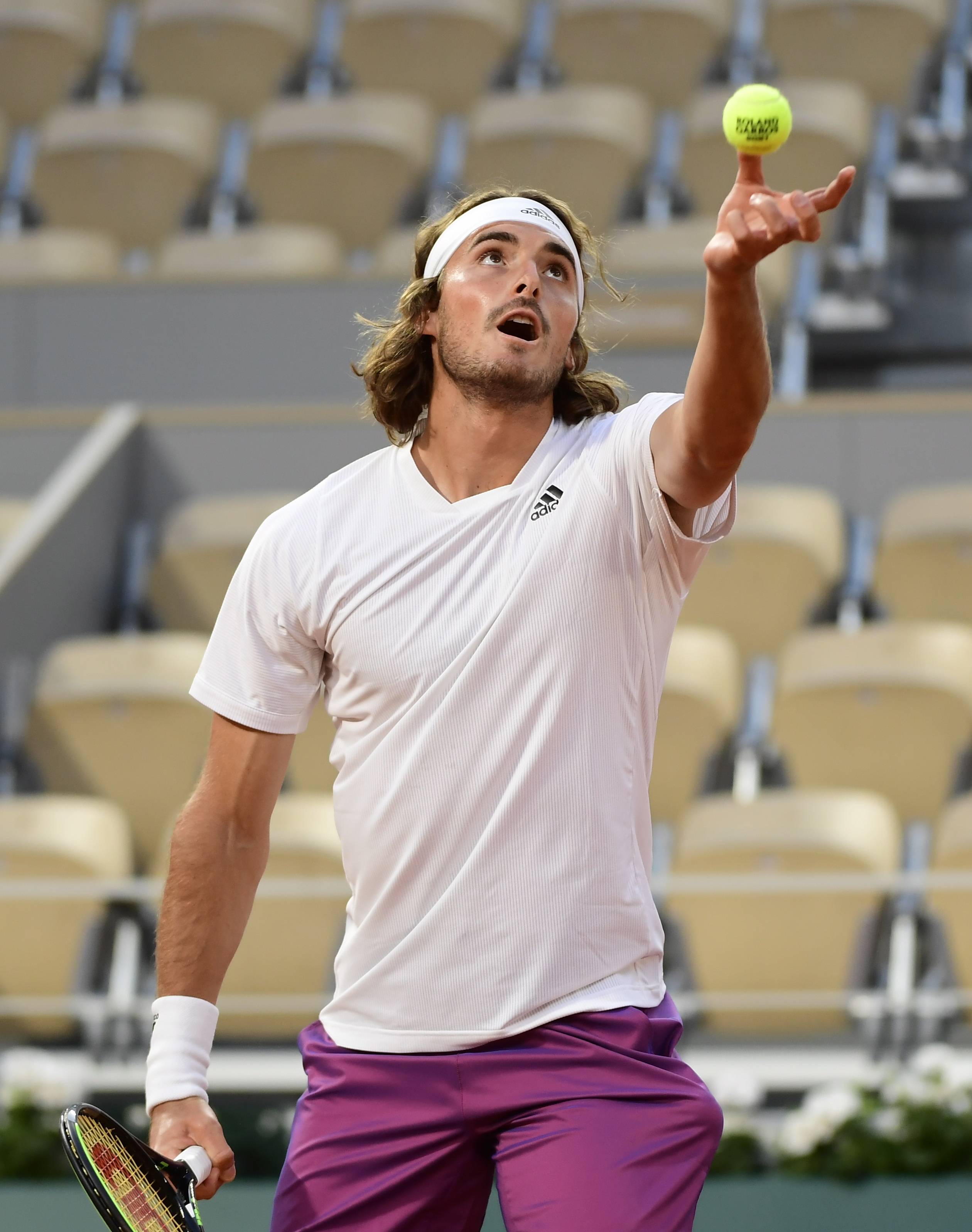 美国网球队绝地反击法国网球队,西西帕斯关键制胜 美国网球队绝地反击法国网球队,西西帕斯关键制胜